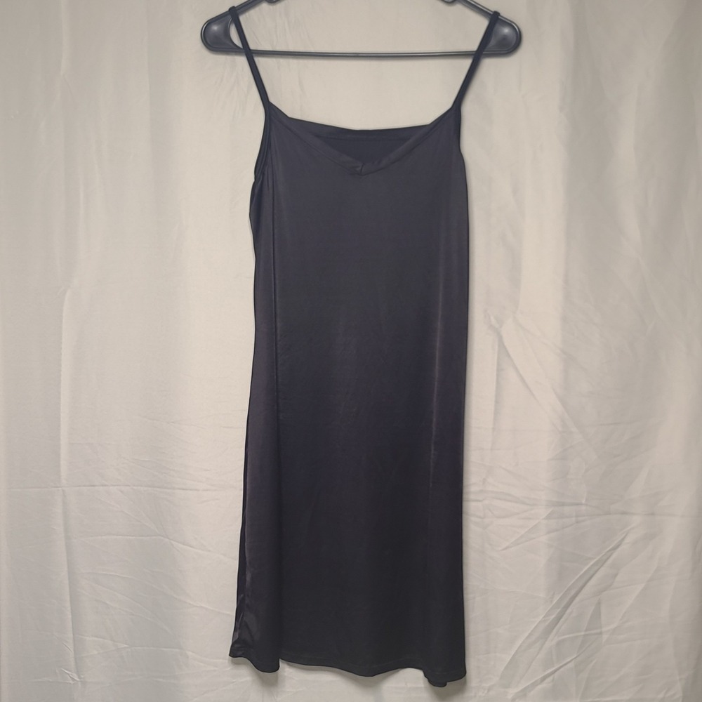 Vintage Y2K Vassarette Black Slip Dress LBD Coquette 90s Satin Sexy Chic Romance